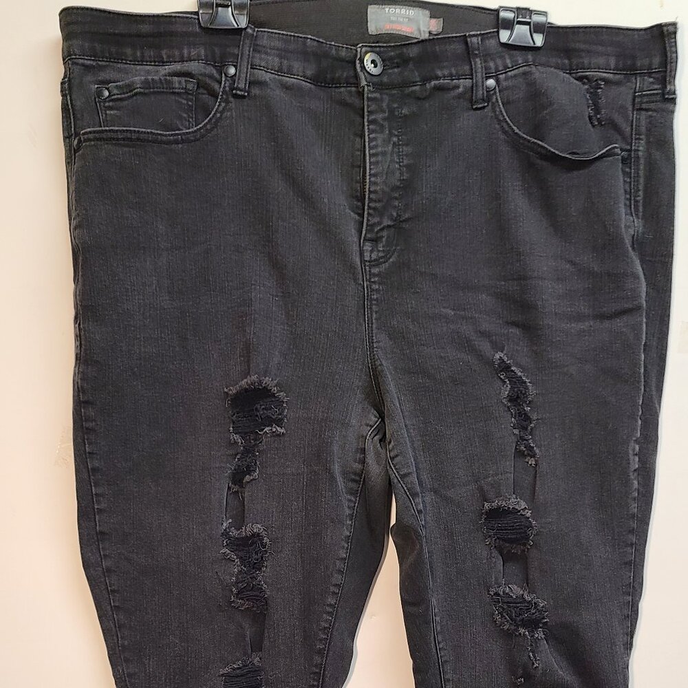 Torrid jeans, Sky High Skinny premium stretch, black rip, 22R Plus Size